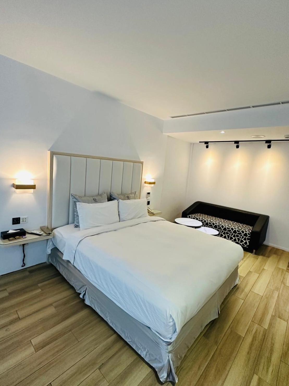 Ty Motel Таоуан Екстериор снимка